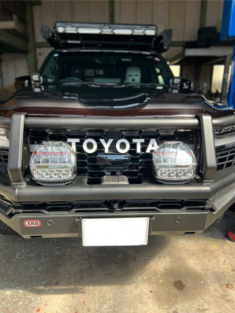 ランドクルーザー300GR-S ARBインテンシティIQフォグライト